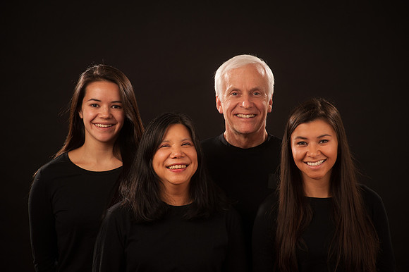 Gilbert Family Portraits_REB8288