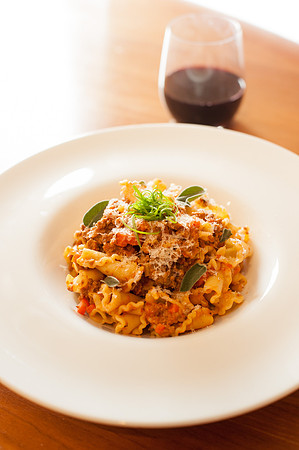 Alpaca Bolognese