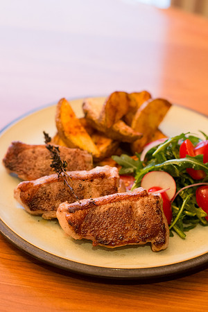 Alpaca Steak Frites