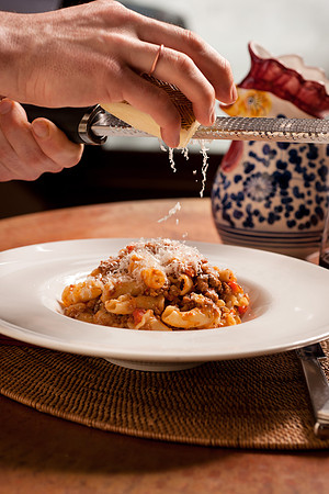 Alpaca Bolognese