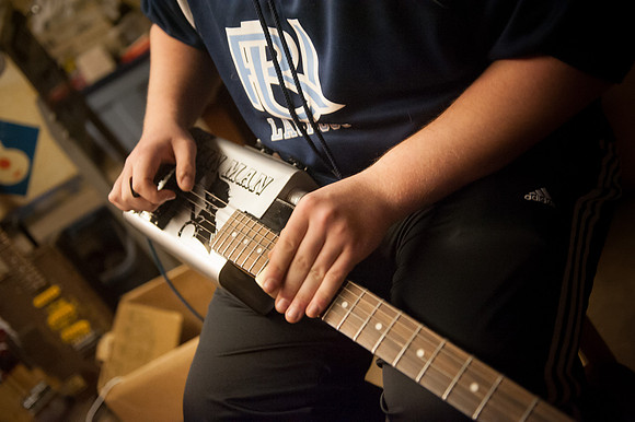 John Billow, guitarist_REC4321