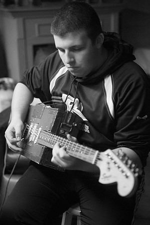 John Billow, guitarist_REC4243-2