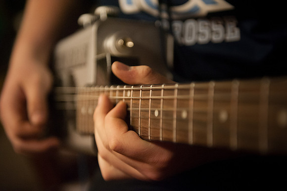 John Billow, guitarist_REC4344-2