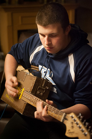 John Billow, guitarist_REC4247