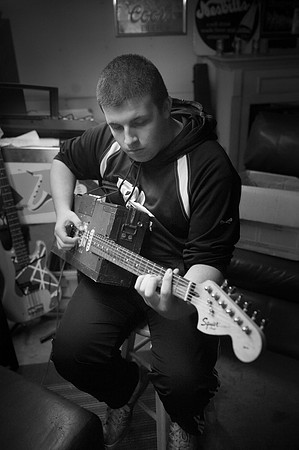 John Billow, guitarist_REC4234-2