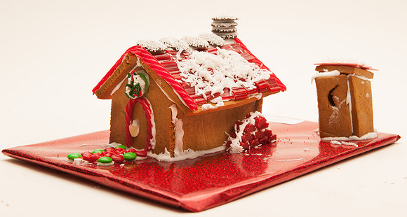 TFP Gingerbread House-6750