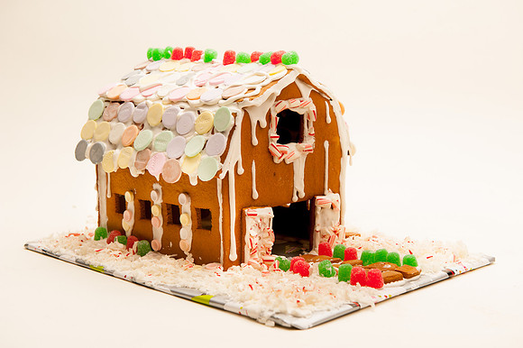 TFP Gingerbread House-6742
