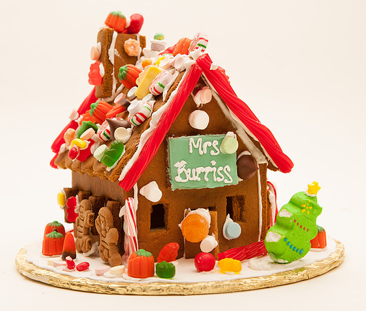 TFP Gingerbread House-6689