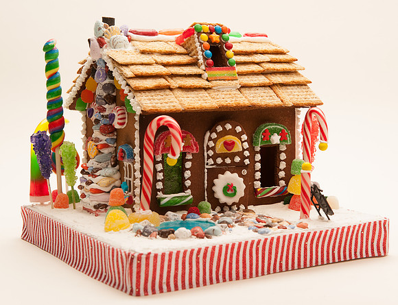 TFP Gingerbread House-6674
