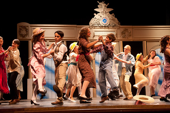 HelloDolly-039_2569