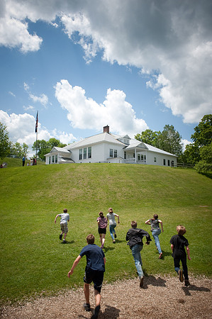 Newton School-2906