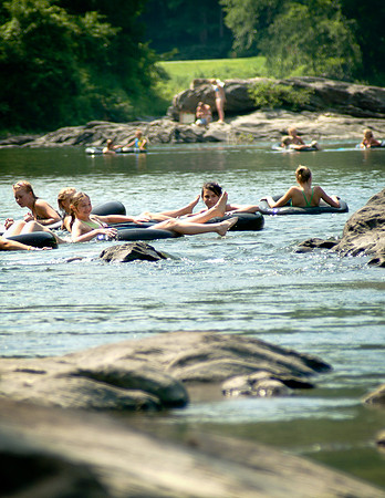 2005_SoRoTubing3069