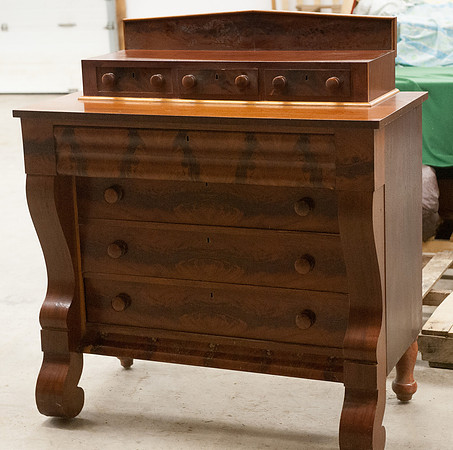 lindy Sayward's Furniture-9786