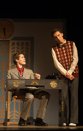 RUHS Drama "How To Succeed in Business"_REB0498