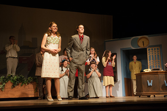 RUHS Drama "How To Succeed in Business"_REC9150