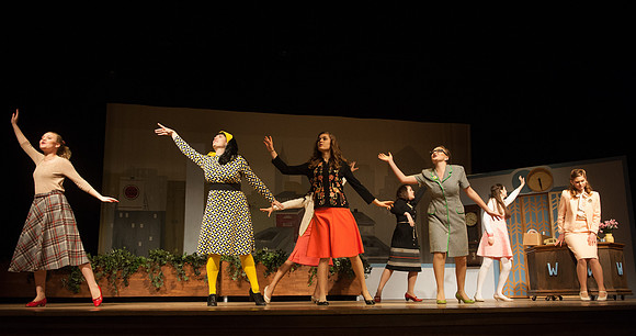 RUHS Drama "How To Succeed in Business"_REC8931