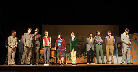 RUHS Drama "How To Succeed in Business"_REC9039
