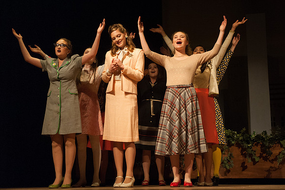 RUHS Drama "How To Succeed in Business"_REC8936