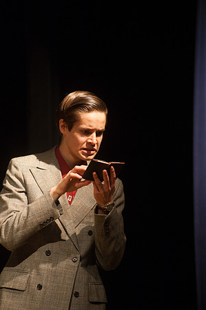 RUHS Drama "How To Succeed in Business"_REB0554