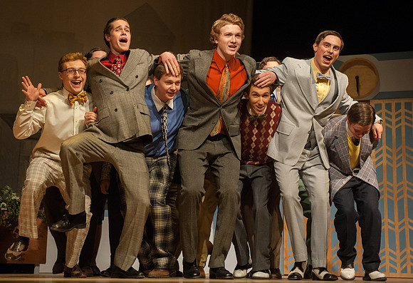 RUHS Drama "How To Succeed in Business"_REC9089