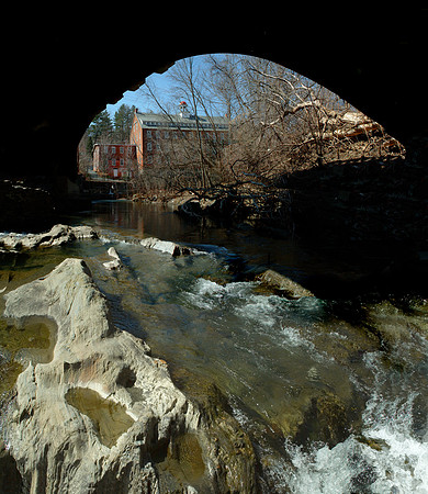 AMPreMuseum0306B