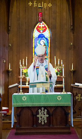 Bishop Kerr Vivits St John's_RED4606