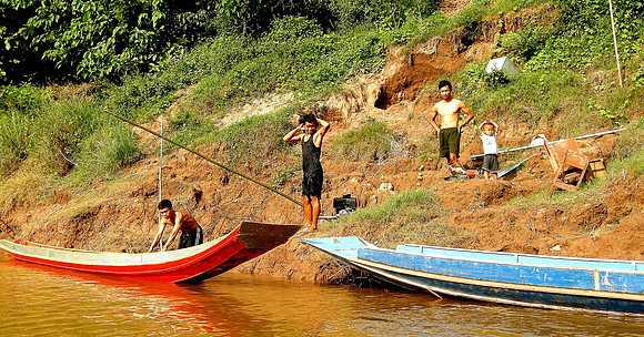 Nam (river) Ou stop; northern Laos, 2009
