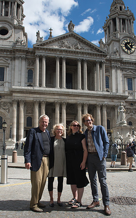 Clare at St. Paul's Cathedral_RED5830