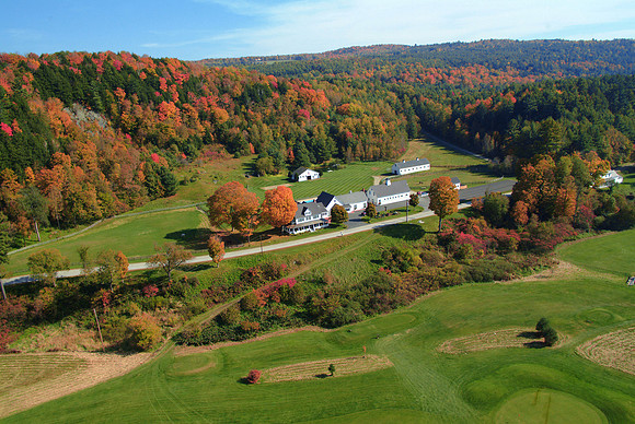 Randolph-Three Stallion Inn & Montague Golf Club