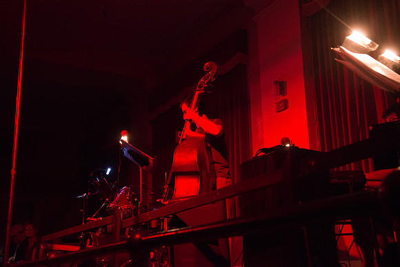 LNT - Cabaret_RED2829
