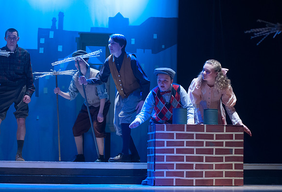 RUHS Mary Poppins_REB1653